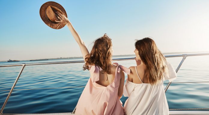 Composer une garde-robe chic et pratique pour une croisière !
