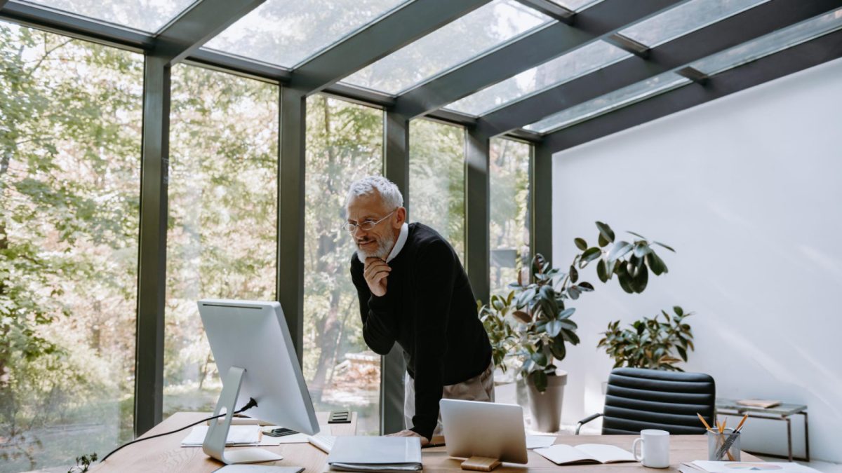 Véranda : un espace lumineux pour vivre, travailler ou se détendre